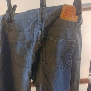 Levis. 550 10 husky 30 waist 26 length